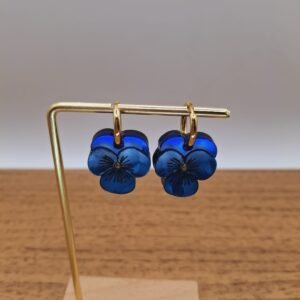 Pendiente pensamiento azul mini aro