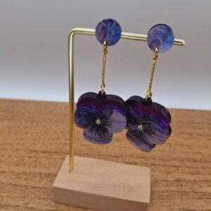 Pendiente pensamiento morado extensor